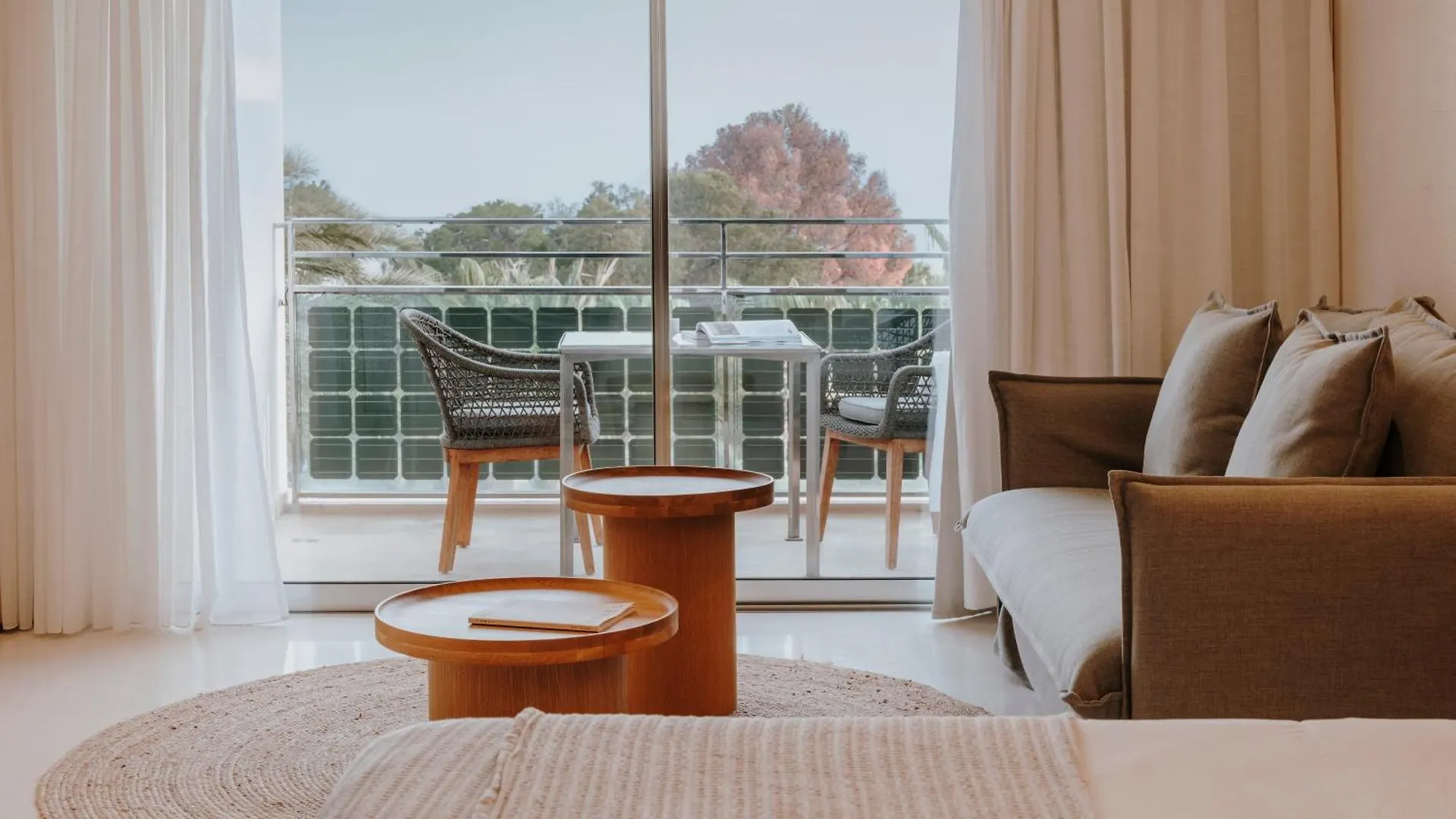 Aguas De Ibiza Grand Luxe Hotel - Small Luxury Hotel Of The World Santa Eulària des Riu 5*,  Espagne