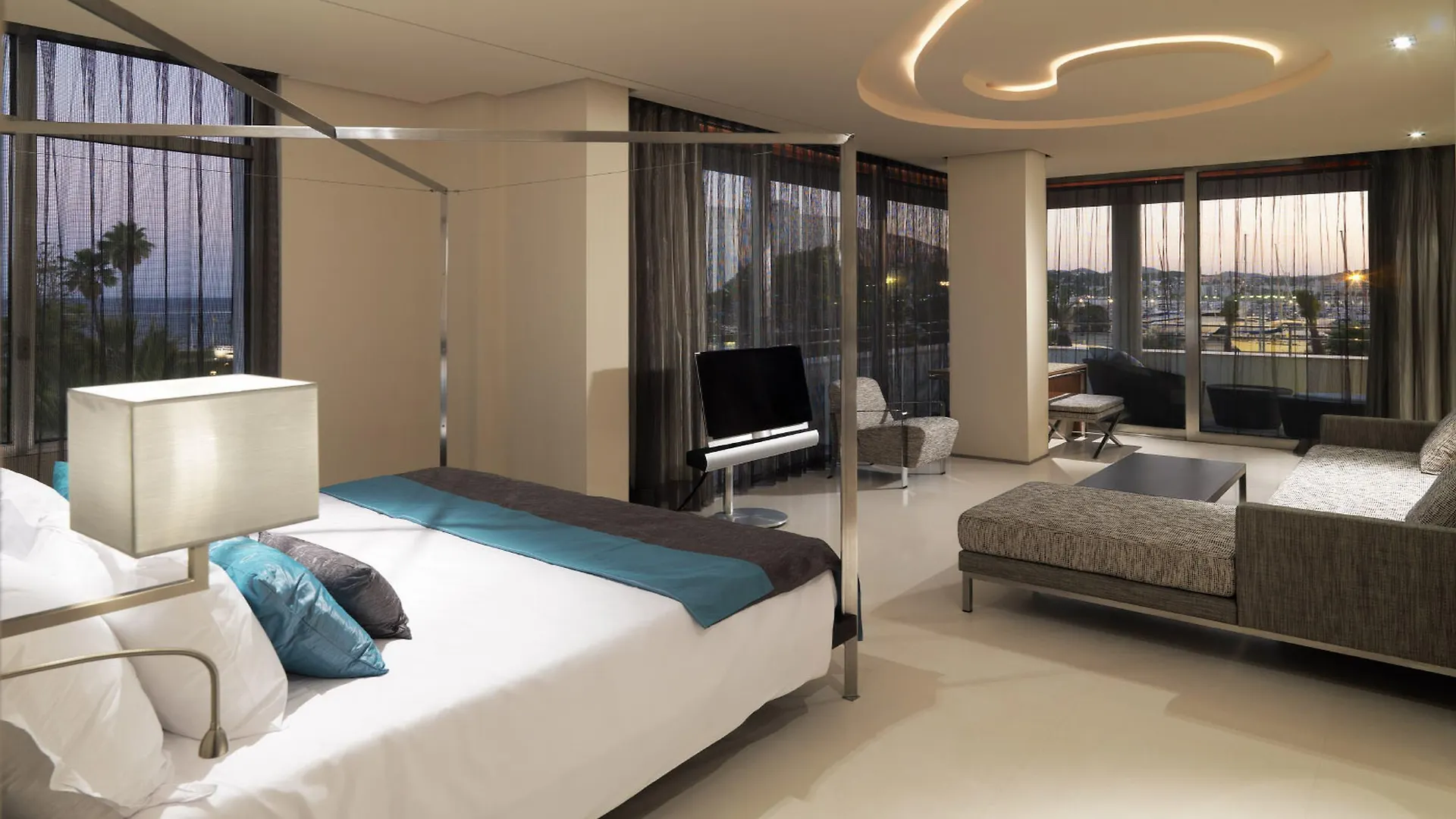 Aguas De Ibiza Grand Luxe Hotel - Small Luxury Hotel Of The World Santa Eulária des Riu